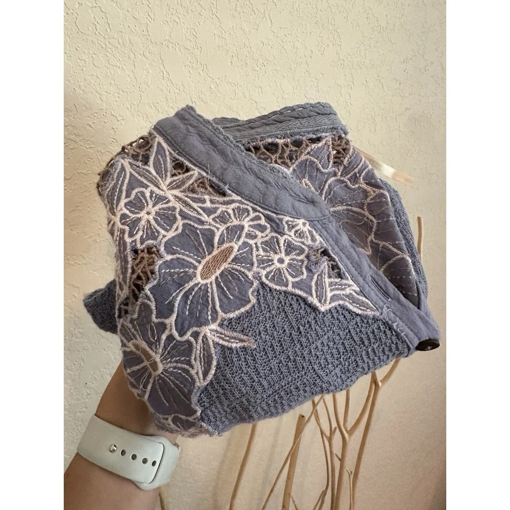 Free People Womens M Lacy Cable Thermal Henley Top Blue Floral Lace Crochet